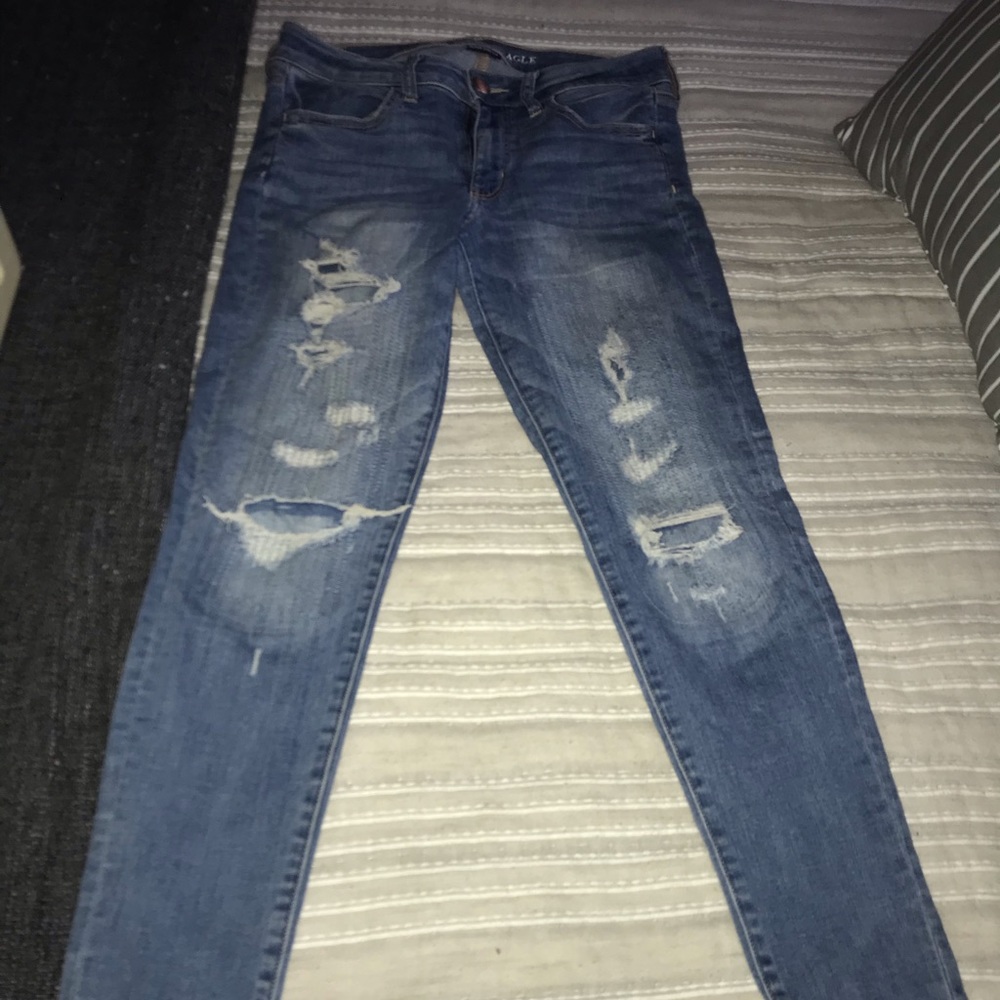 American eagle jeans!
